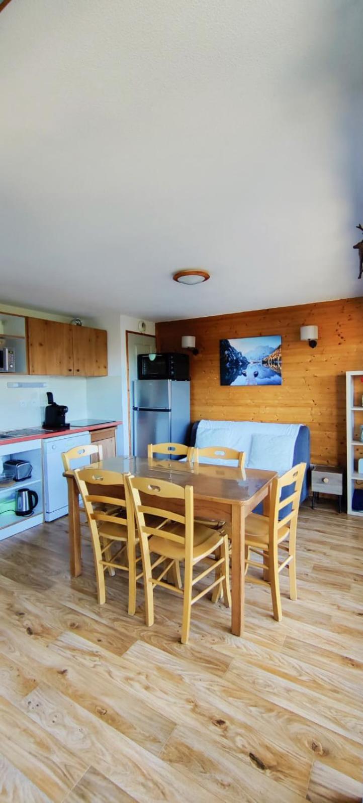 Appartement 3 Etoiles Au Pied Des Pistes Avec Balcon Ete ฌ็องรุส ภายนอก รูปภาพ